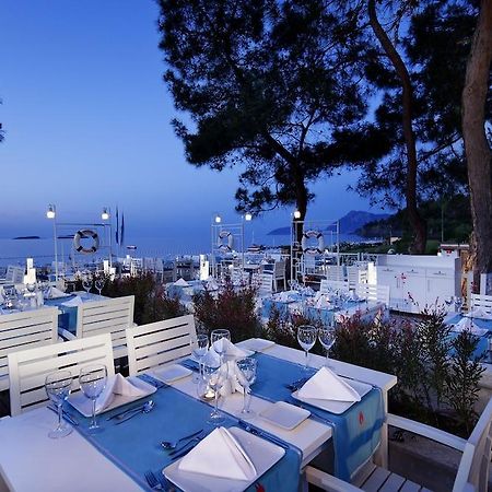 Corinthia Club Hotel Текирова Экстерьер фото