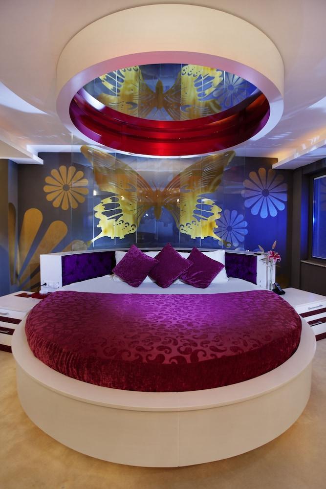 Corinthia Club Hotel Текирова Экстерьер фото